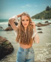 Carly